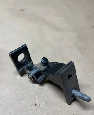 Audi A7 S7 4G Rear door upper hinge 4G0831402