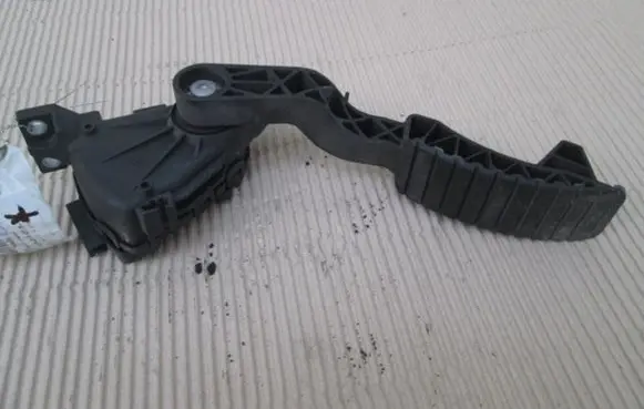 Renault Laguna II Accelerator throttle pedal