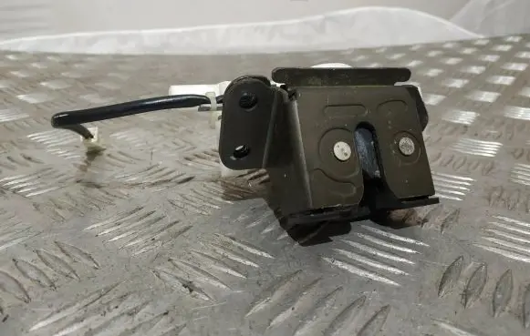 Mazda 6 Tailgate/trunk/boot lock/catch/latch B6701