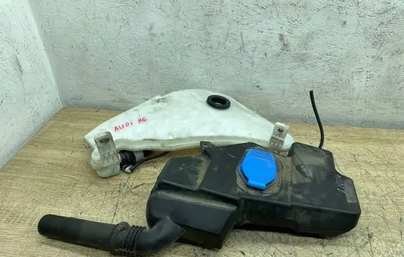 Audi A6 S6 C7 4G Windshield washer fluid reservoir/tank 4G1955462A