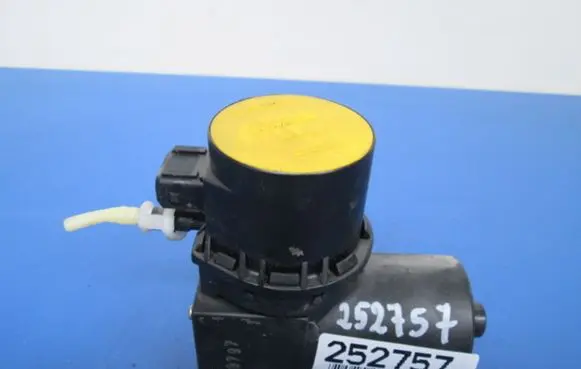 Seat Toledo II (1M) Central locking vacuum pump 