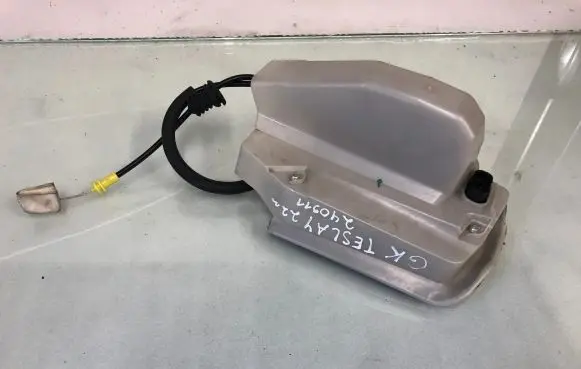 Tesla Model Y Rear door lock 1500674-00-B