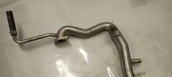 Volvo XC90 Engine coolant pipe/hose 3139352
