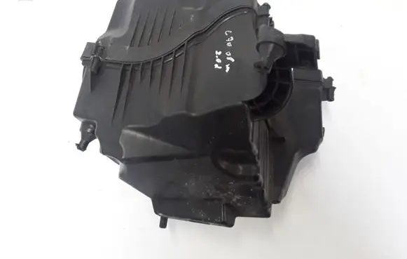 Volvo C70 Air filter box 31338612