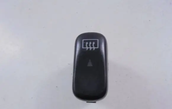 Mercedes-Benz Vito Viano W638 Windscreen/window heater switch 0055450307