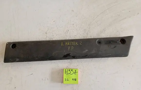 Renault Master II Front door trim (molding) 7700352495
