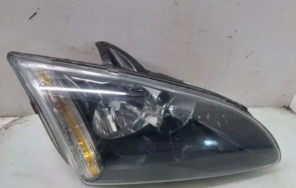 Ford Focus Headlight/headlamp