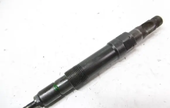 Ford Mondeo Mk III Fuel injector