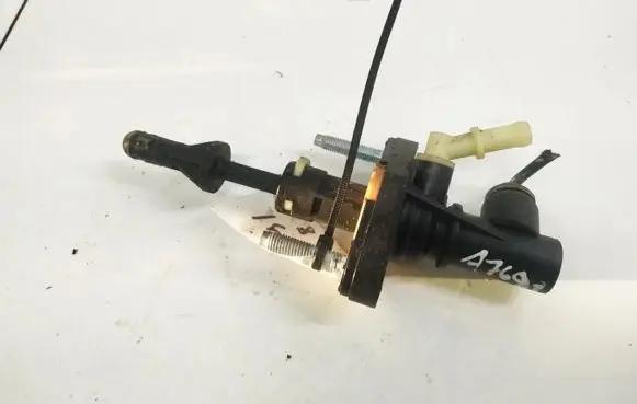 Toyota Yaris Clutch master cylinder