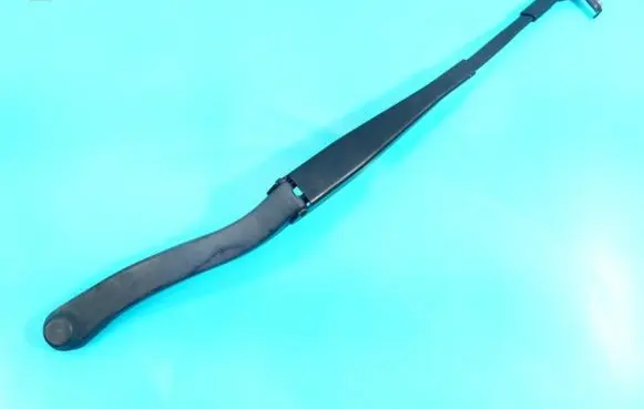 Windshield/front glass wiper blade