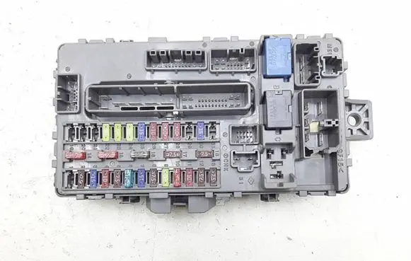 Honda Accord Fuse module 116RA000008