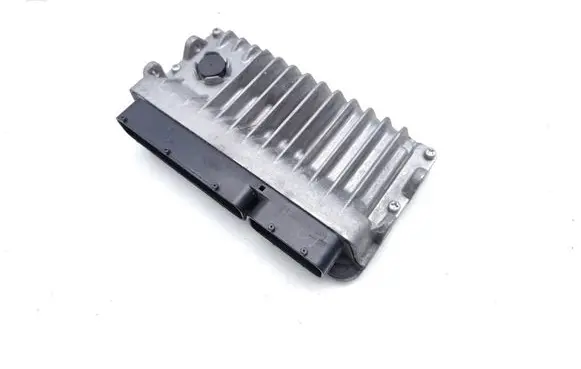 Toyota Auris E180 Engine control unit/module 896610ZM30 MB2756005371