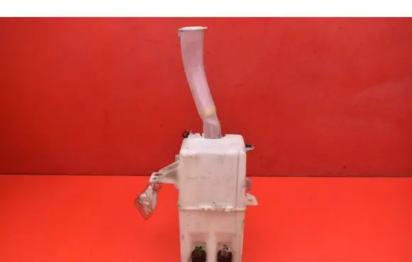 Mitsubishi Outlander Windshield washer fluid reservoir/tank