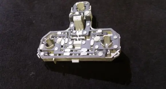Volvo S80 Tail light bulb cover holder 14997401 149974-01