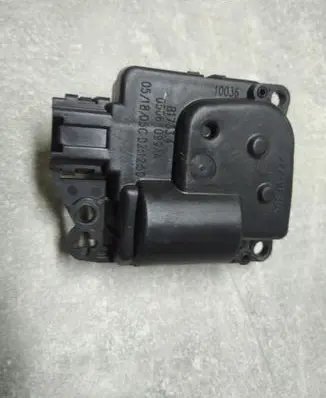 Chrysler 300 - 300C Air flap motor/actuator 05061099AA
