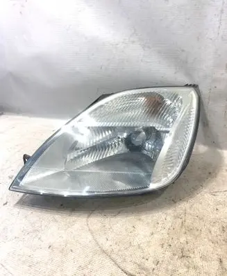 Ford Fiesta Headlight/headlamp