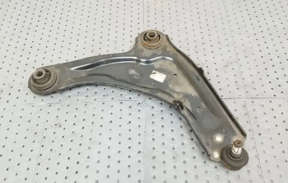 Front lower control arm/wishbone