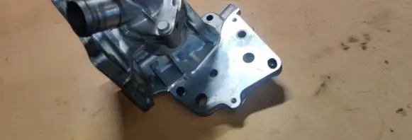 Thermostat/thermostat housing