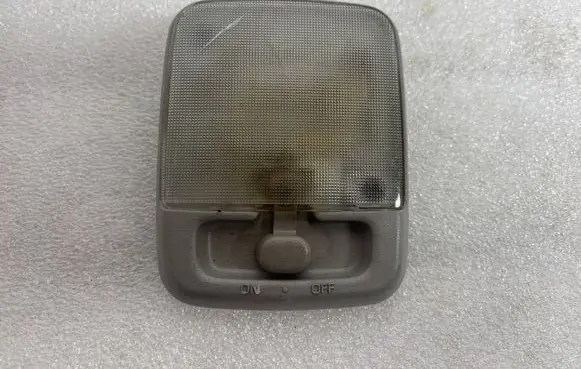 Nissan X-Trail T30 Boot/trunk interior light 