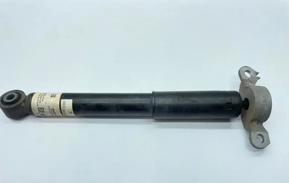 Chrysler Pacifica Rear shock absorber/damper P68231972AI 68231972AI 68231972