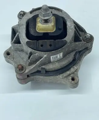 BMW 1 F20 F21 Engine mount bracket 6859407