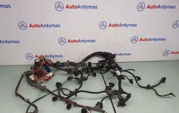 BMW 5 E60 E61 Electric engine pre-heating system (optional) 7811590 12517811590