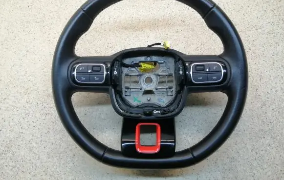 Citroen C3 Aircross Steering wheel 98118752HQ 34225562F
