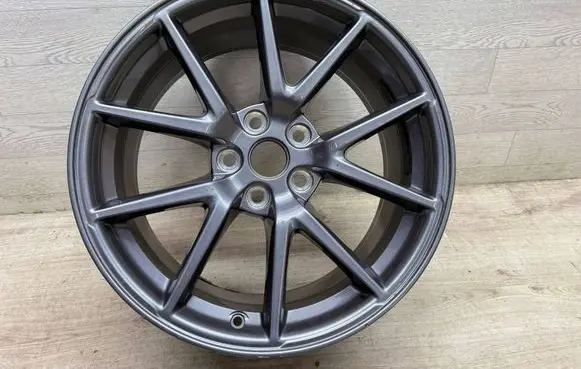 Tesla Model 3 R18 alloy rim 104426100A