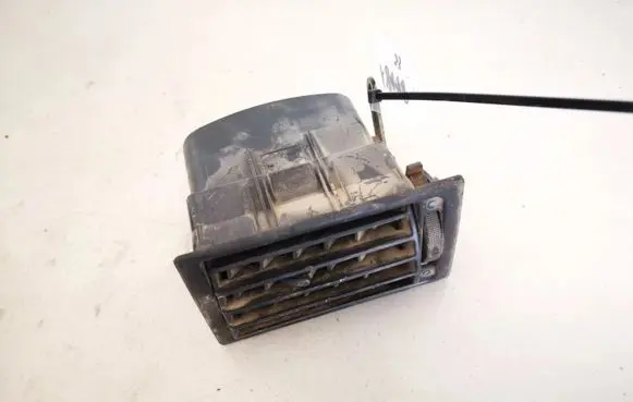 Volkswagen Transporter - Caravelle T4 Dash center air vent grill 7d1819703
