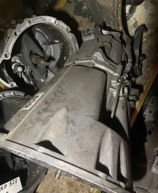Mercedes-Benz C W203 Manual 5 speed gearbox R2032611001