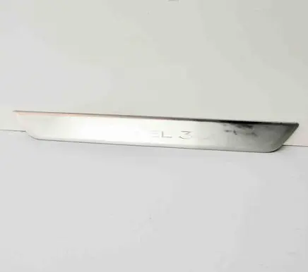 Tesla Model 3 Front sill trim cover 150476300A