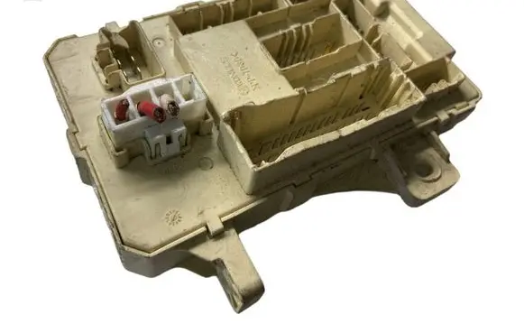 Hyundai i30 Fuse module 919502H530 919502H500