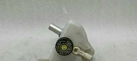 Mercedes-Benz E W238 Brake fluid reservoir A2134300100