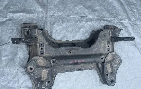 Jeep Avenger Front axle beam 