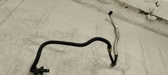 Mercedes-Benz A W176 Engine coolant pipe/hose A1330106800