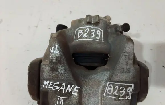 Renault Megane III Front brake caliper 368307N