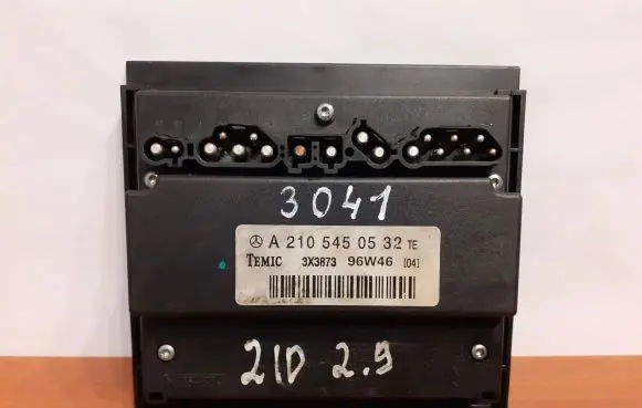 Mercedes-Benz E W210 Other devices A2105450532 3041