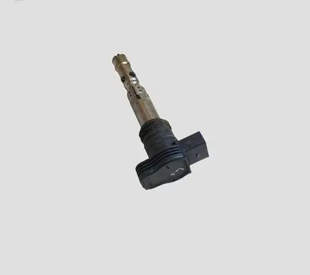 Volkswagen PASSAT B6 High voltage ignition coil 06A905115D 78251001 224F41511