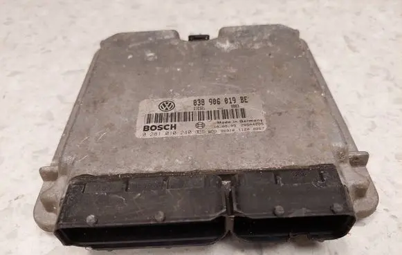 Ford Galaxy Engine control unit/module 0281010240 038906019