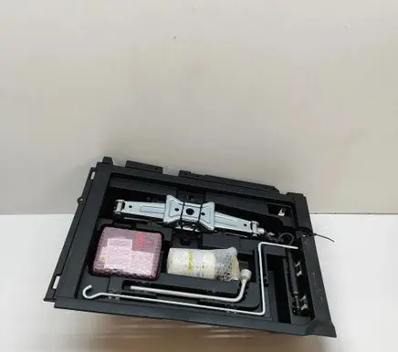 Lexus RX 450H Tool set 6499748030