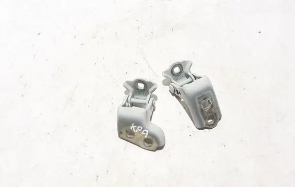 Dacia Duster Front door upper hinge 804006524R