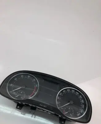 Skoda Fabia Mk3 (NJ) Speedometer (instrument cluster) 6V0920740C