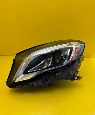 Mercedes-Benz GLA W156 X156 Headlight/headlamp A1569067300