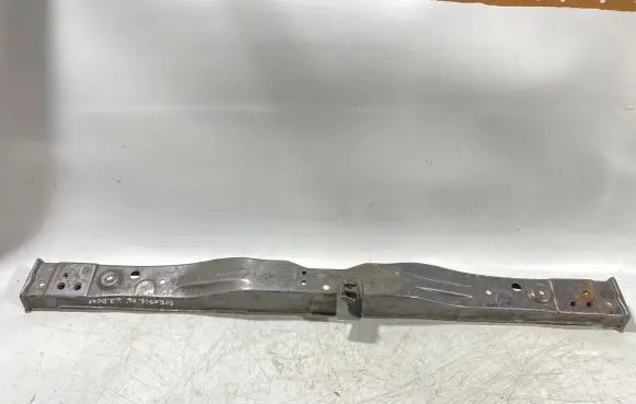 Toyota Avensis T250 Top upper radiator support slam panel