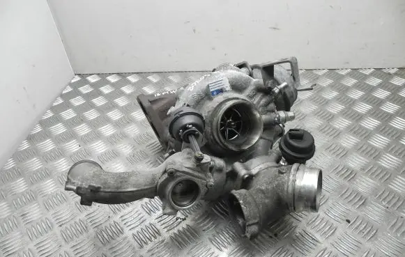 BMW 6 F12 F13 Turbo 8508092 VD20768