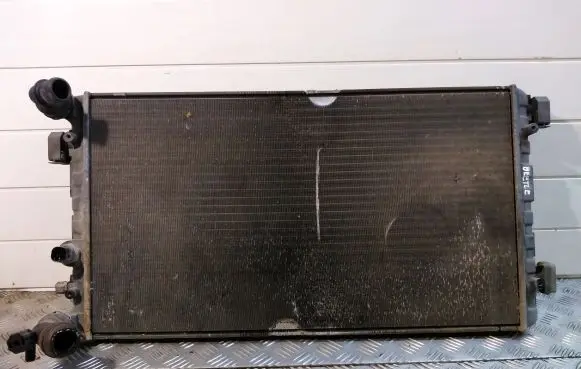 Volkswagen New Beetle Coolant radiator 1C0121201A