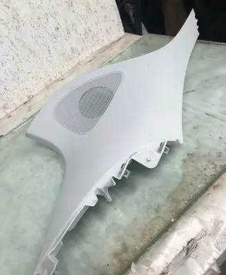 Mercedes-Benz GLC C254 (D)pillar trim (top) A2546901701