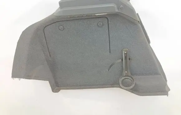 Trunk/boot lower side trim panel