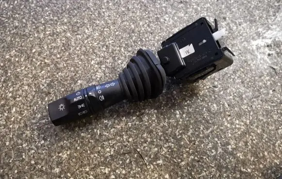 Chevrolet Captiva Indicator stalk 202005410