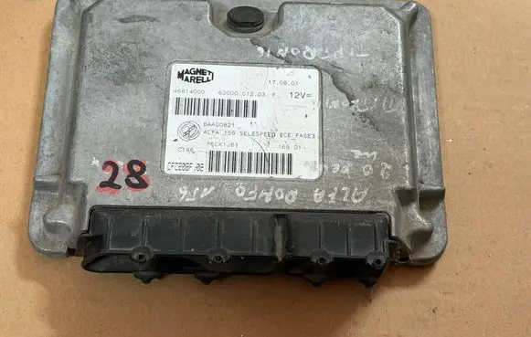 Alfa Romeo 156 Engine control unit/module 46814000 P6CK1J61 BAA00B21